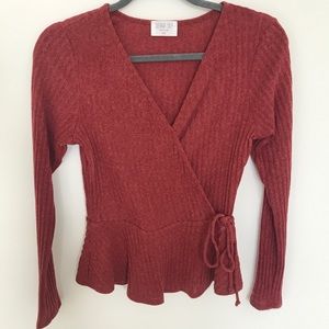 Sienna sky Sweater. Size XS